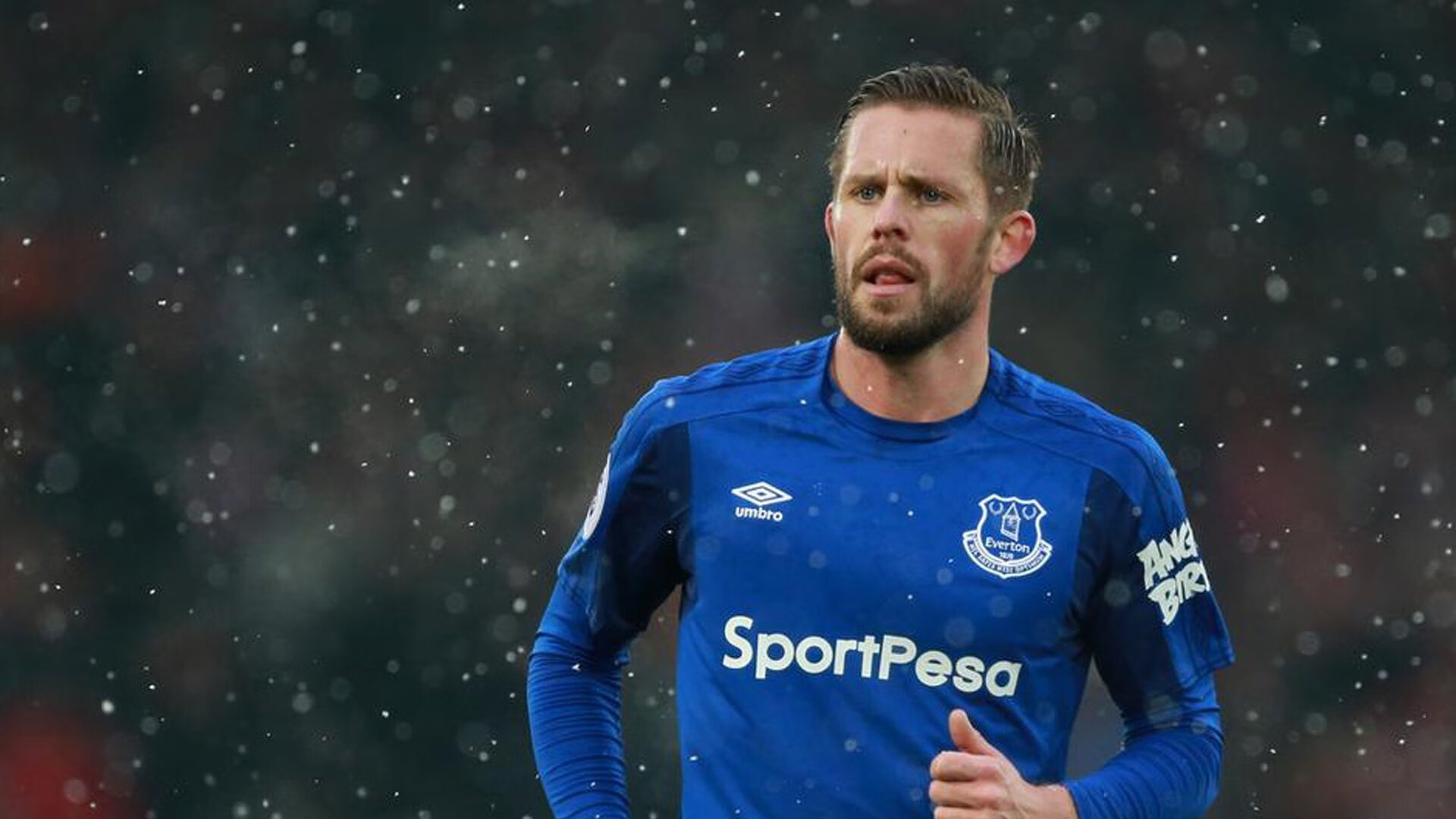 九游游戏中心-乔纳·隆戈：全黑队力量与速度的完美结合，乔纳莱勒简历