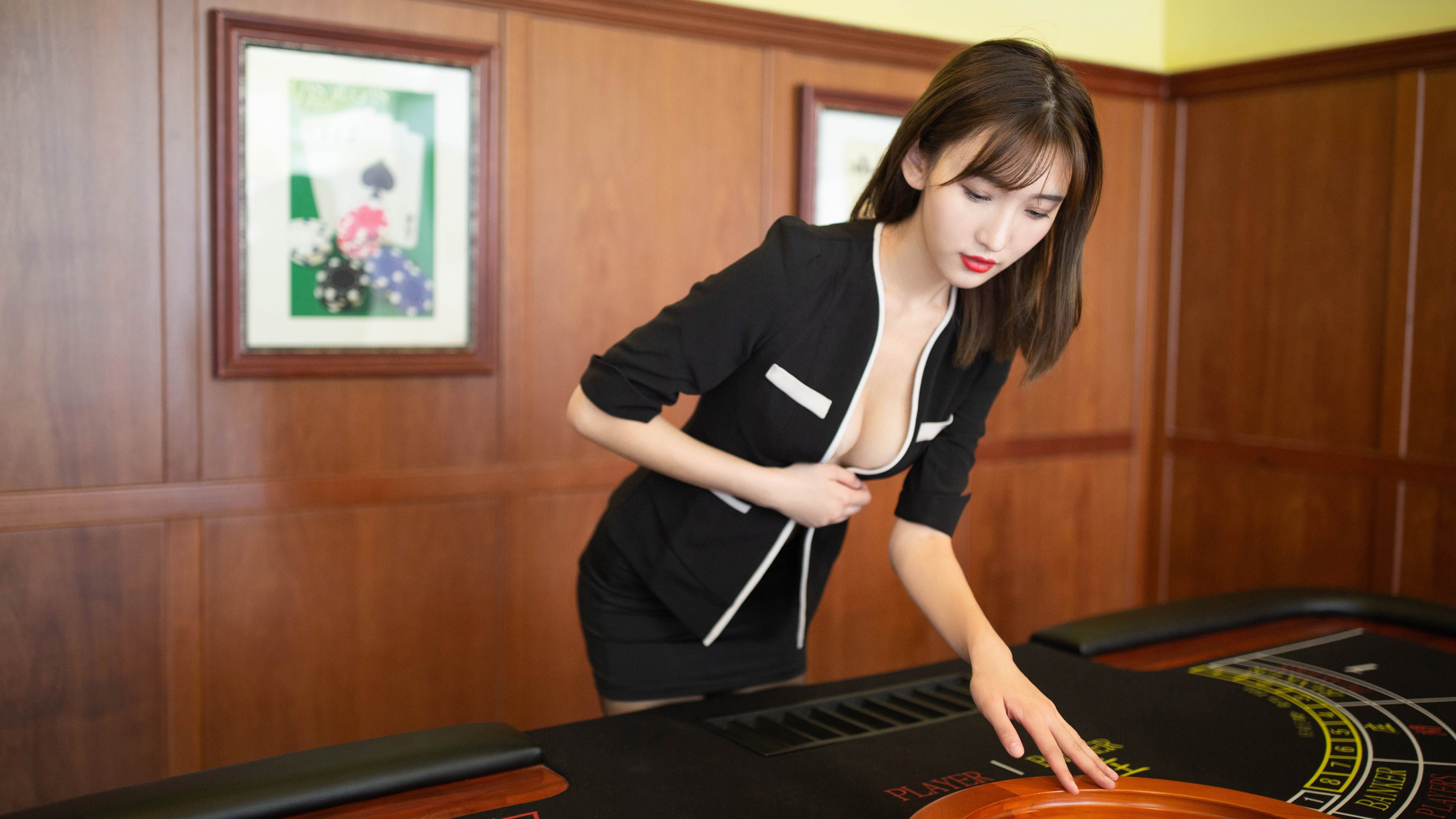 2025年9月16-17日足球赛事预测与热点梳理,足球赛事时间2021